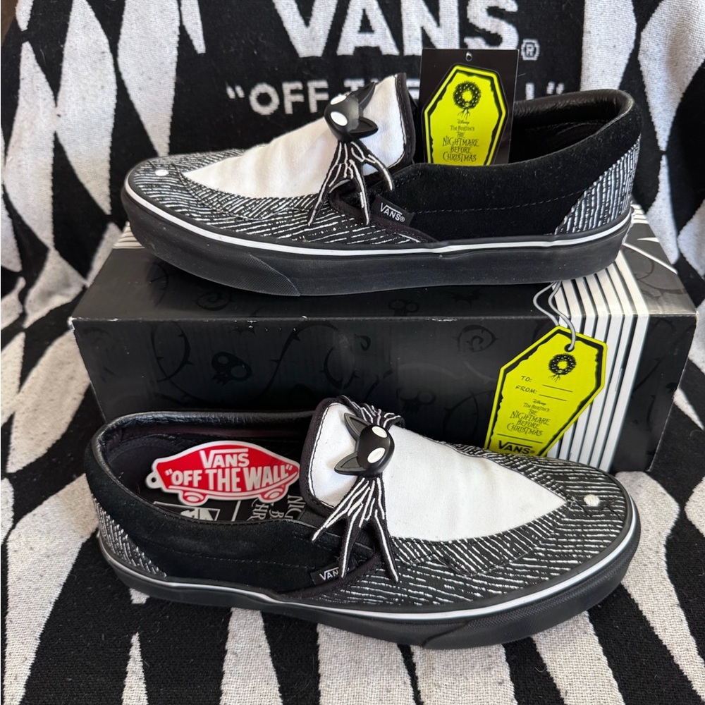 Vans x Disney Classic Slip On Jack/Nightmare
